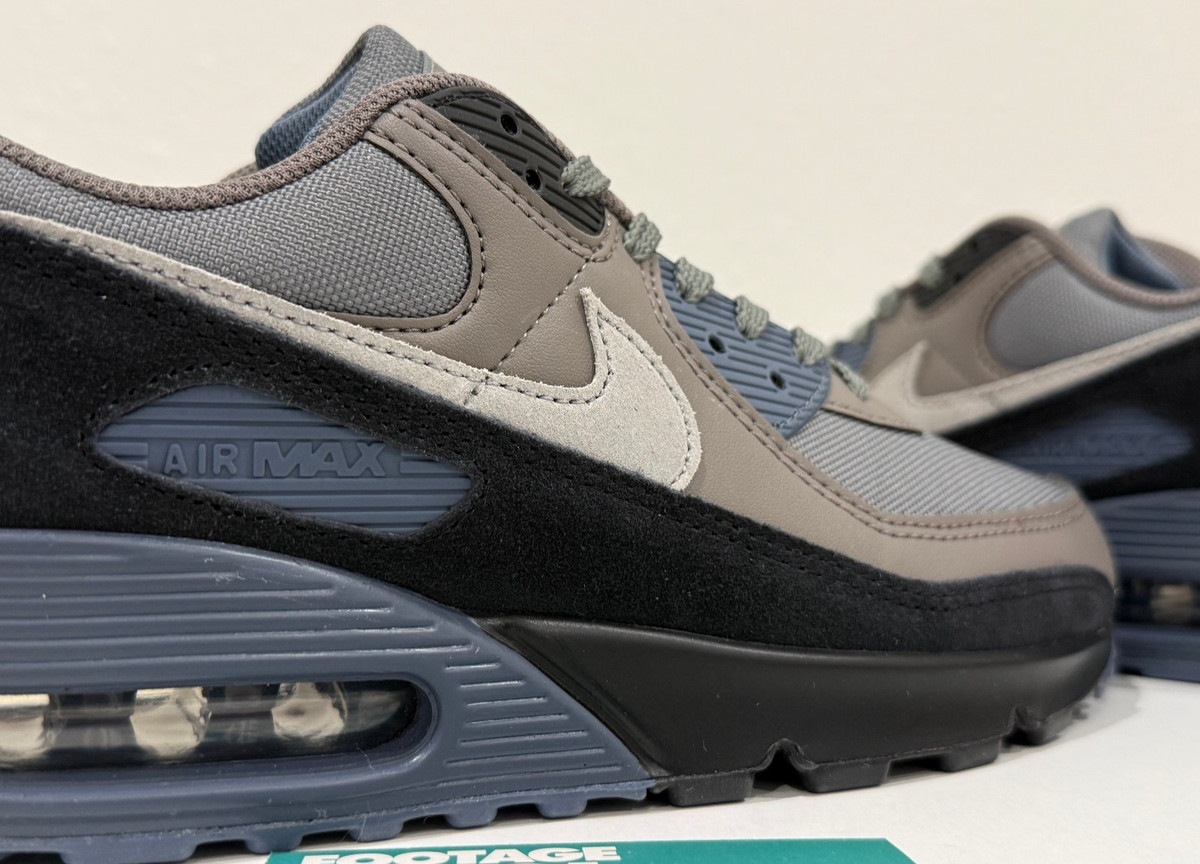 NIKE AIR MAX 90 OG DIFFUSED BLUE SMOKE GREY BLACK LASER INFRARED IB6392-001 10.5 — product photo 3 of 12