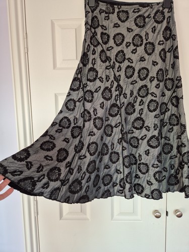 Per Una Size 8 Reg Grey And Black Midi Skirt, 82cm Long - Picture 3 of 11