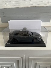 MR Collection Lamborghini URUS S 1:18 Model Car Awesome Cement on Black Spec