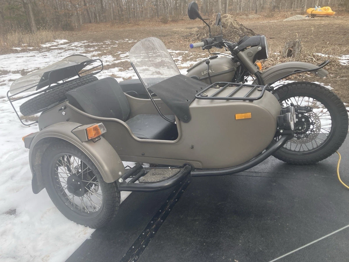 Ural 650 純正 サイドカー ランプ A 中古 Ural 650 純正 サイドカー