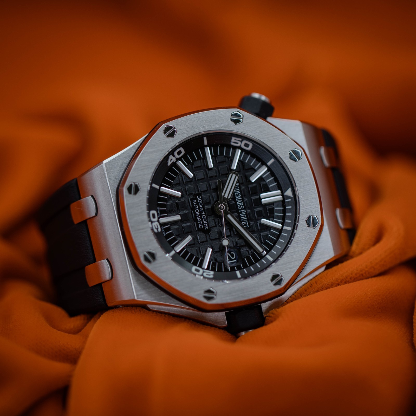 Audemars Piguet Royal Oak Offshore Diver 42mm AP - 15703ST Box & Papers