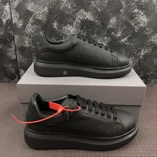 Sneakers casual uomo Alexander McQueen oversize platform tripla nere