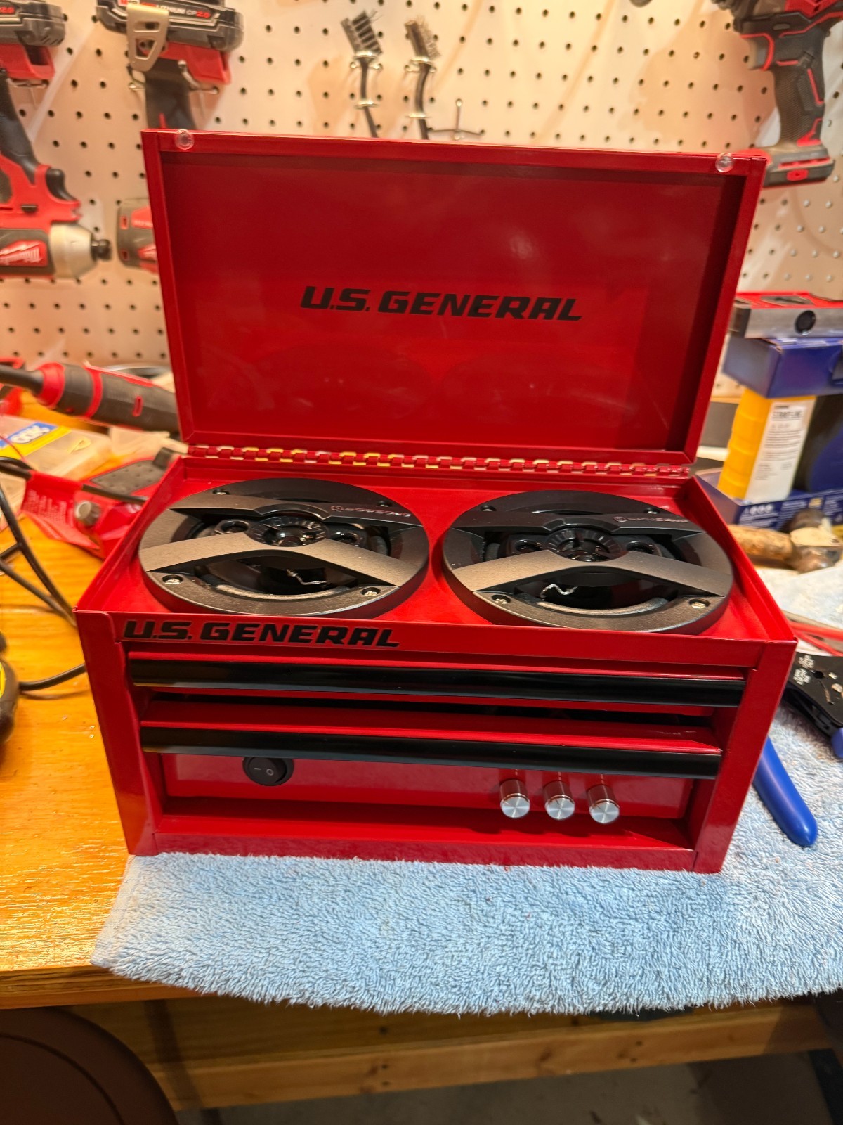  Custom Mini Toolbox Bluetooth Speaker. Runs off of power tool battery. 