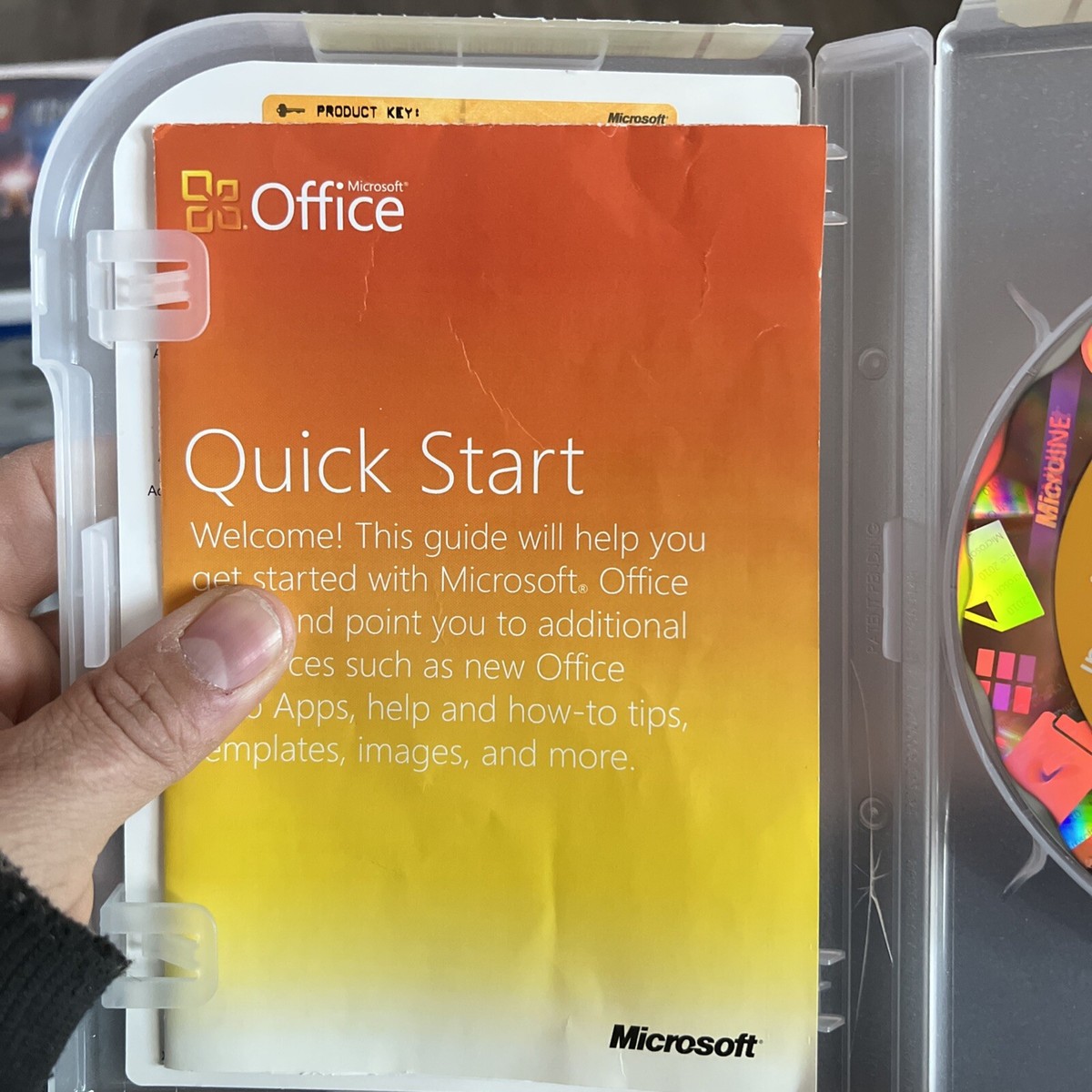 lot of 4 used softwares: Microsoft Office Professional Academic