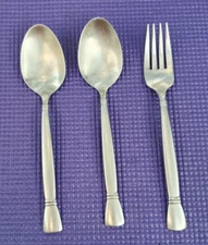 Oneida Stainless Satin Nexus 2 PLACE/SOUP SPOONS & SALAD FORK
