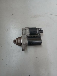 Audi A3 8P 1,6 FSI VW Golf 5 6 Polo 6R Schaltgetriebe Anlasser Bosch 02T911023R