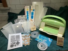 Cuttlebug Machine Embossing & Die cutting BUNDLE w/EXTENDED Plates & Accessories