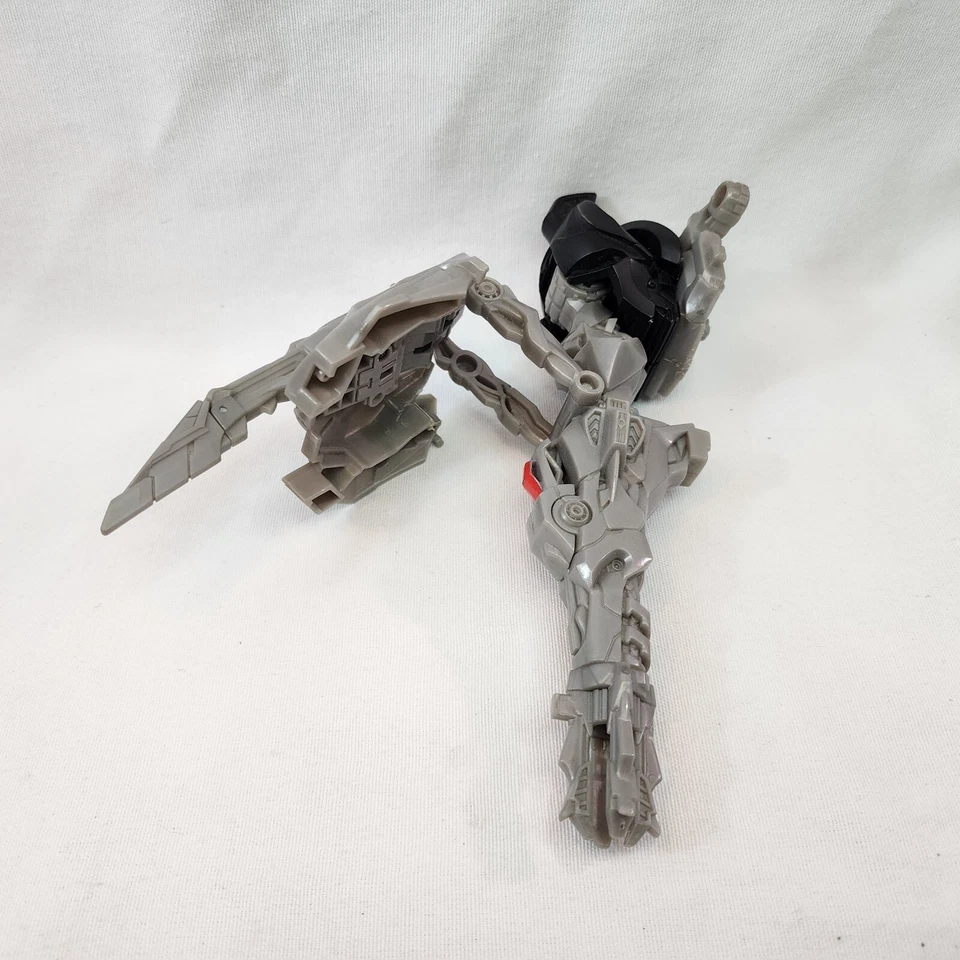 Transformers ROTF Megatron Leader Class Action Figure Hasbro 2009 Right Arm Part - Image 3 of 4