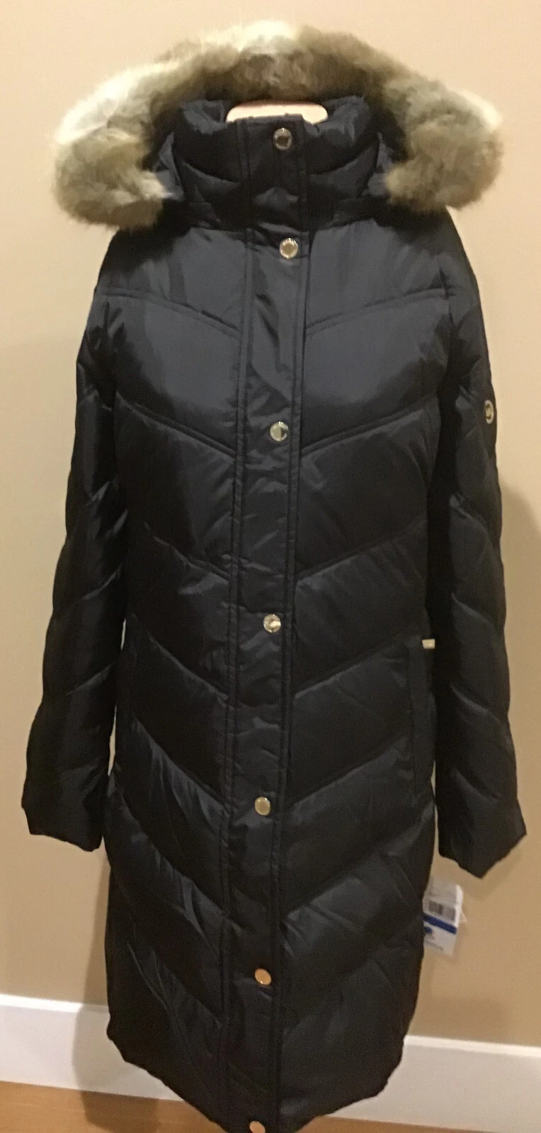 Cappotto tampone nuovo con etichette Michael Kors finiture in pelliccia sintetica remv. Cappuccio Lunghezza Ginocchio Nero XL