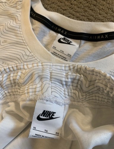 Nike Airmax shorts set 2XL - Picture 3 of 3