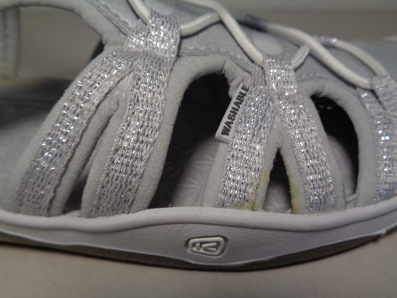 Sandali sportivi Keen taglia 6 M MOXIE argento nuovi scarpe bambina bambino