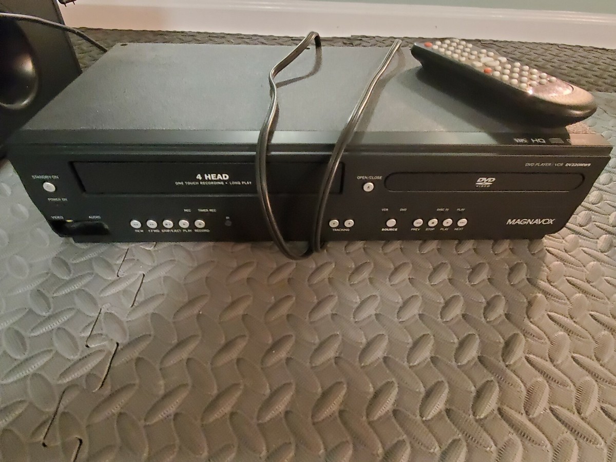 Surround Sound System. Yamaha Receiver and Subwoofer. DVD VHS