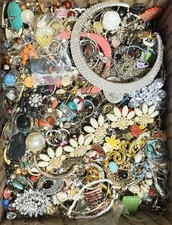 15 Pound Lot Vintage Now Costume Jewelry Craft Harvest Repair Repurpose Junk