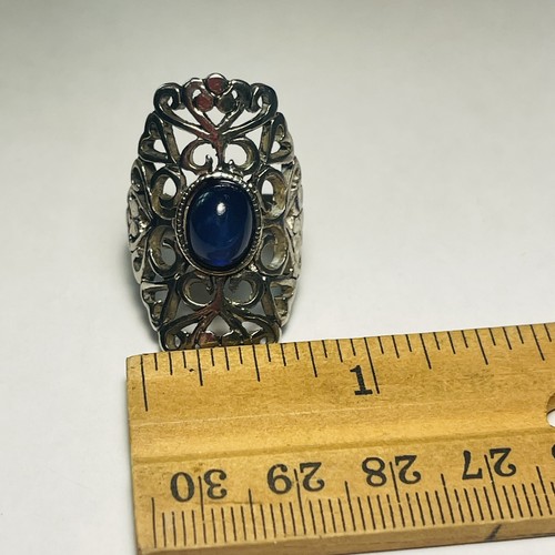 Costume Statement Ring Vintage Silver Tone Scroll Openwork Blue Cabochon Size 7 - Picture 8 of 11