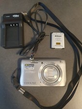 Nikon Coolpix S3700 Digitalkamera, Silber