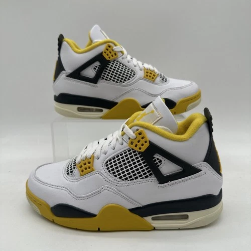 Nike Women's Size 7 Air Jordan 4 Retro (AQ9129 101) Sneaker Trainer White Sports