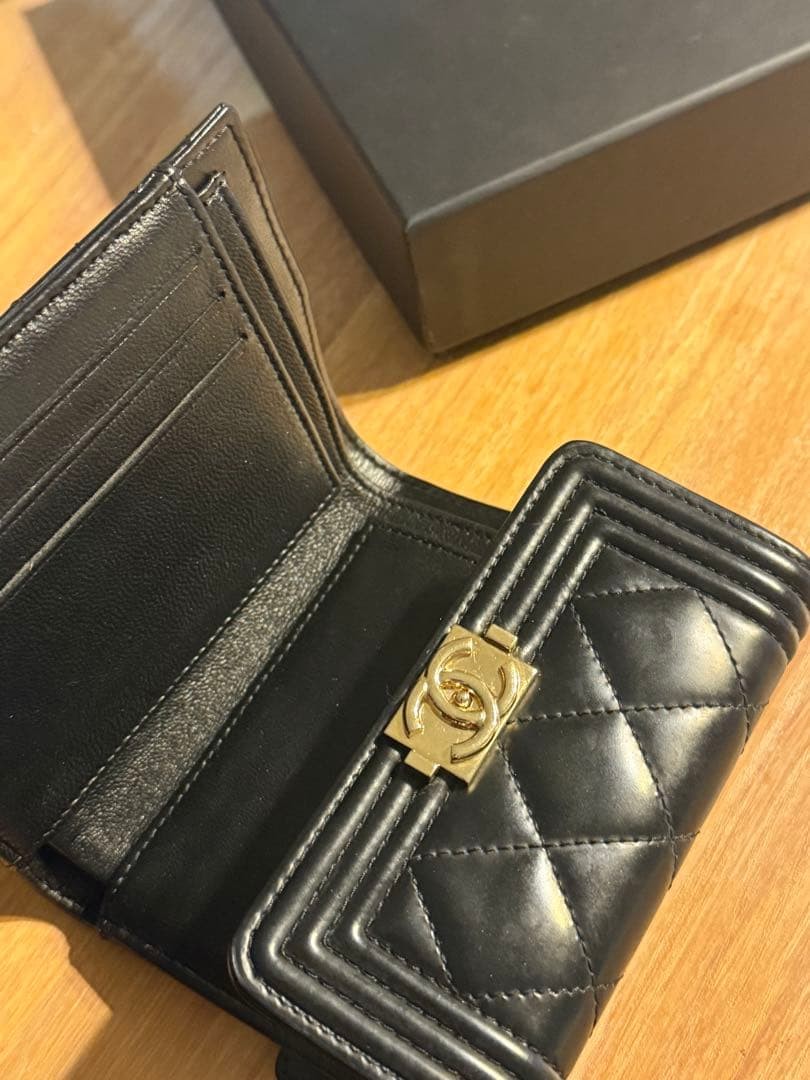 CHANEL Boy Wallet Black Leather Used W11cm H10cm D1.5cm thumbnail 3