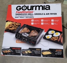 Gourmia FoodStation Smokeless Grill/Griddle/Air Fryer NEW Condition, (40B)