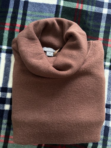 Primark Women's Turtleneck Long Sleeve Sweater, XL/Loose Fit, Gently Used