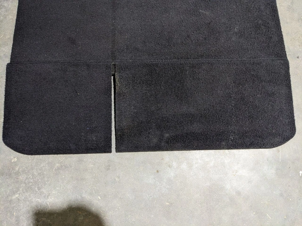 Jeep Cherokee 2014-2017 maletero de carga trasero cubierta de piso alfombra negra OEM 1166952 Foto 2 de 4