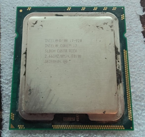 Intel Core i7-920 SLBCH 2.66GHz Quad-Core LGA1366 Desktop CPU used in good cond