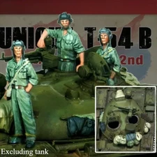 1/72 Resin Figure Model Kit NVA Tank Crew 3 Figures And Accessories Unpainted