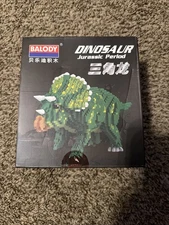 Jurassic Period  Dinosaur Micro Building Blocks 1737 pcs Triceratops New