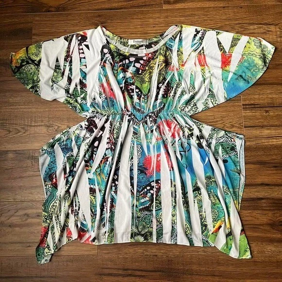 Blusa Y2K McBling Recorte Mariposa Asimétrica Fluida Capricho Hada Mediana Foto 2 de 4