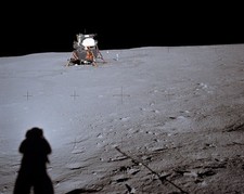 APOLLO 11 LUNAR MODULE ON MOON 11x14 GLOSSY PHOTO PRINT