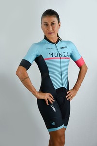 woom tri suit