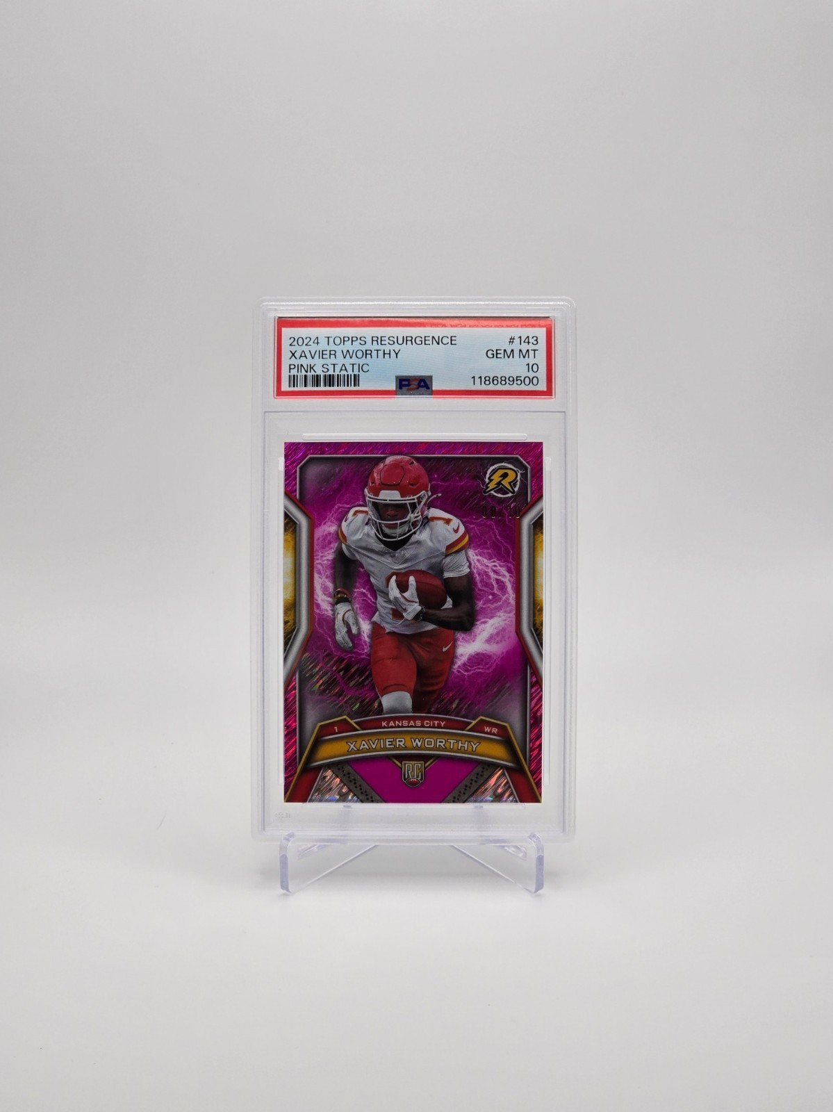 Xavier Worthy Topps Resurgence #143 Pink Static