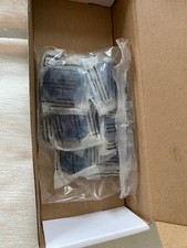 5 mouse traps and bait