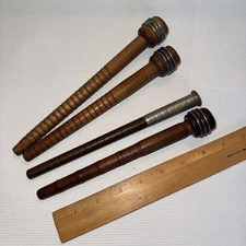 VINTAGE 4 WOOD SEWING SPINDLES SPOOLS BOBBINS 8 INCHES LONG