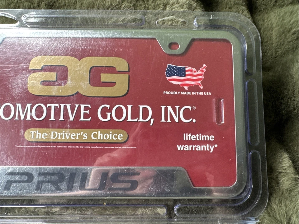 Marco de matrícula Toyota Prius acero inoxidable color dorado Au-tomotive - Nuevo Foto 4 de 4