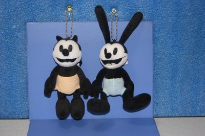 Tokyo Disney Resort Oswald the Lucky Rabbit & Ortensia Plush Doll Badge Keychain