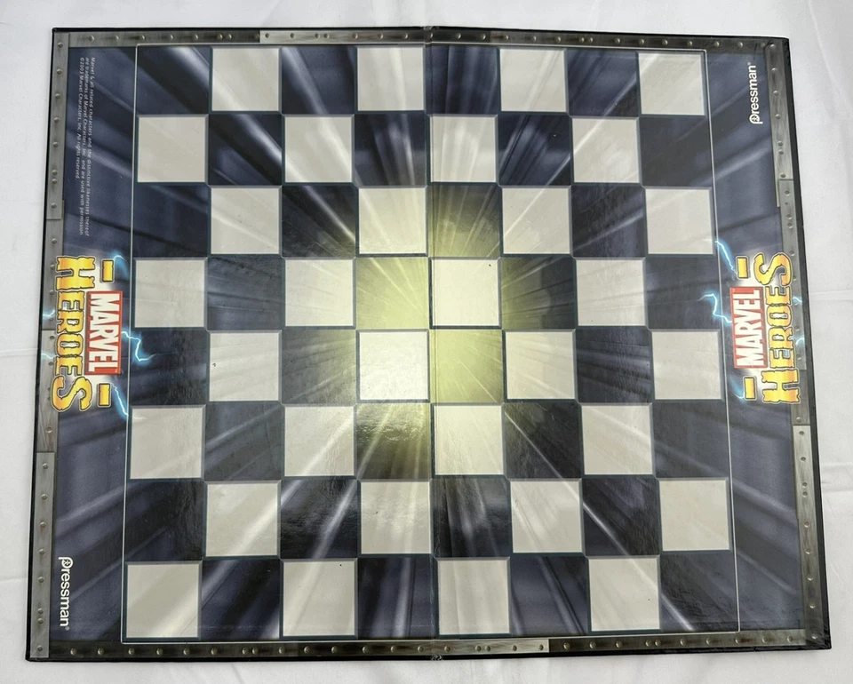 2003 Marvel Heroes Chess Set by Pressman Complete in Great Condition FREE SHIP - Image 3 of 4