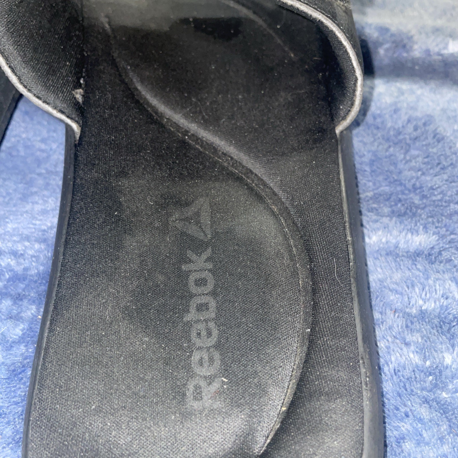 Redbox Black Slides Size 11 thumbnail 8