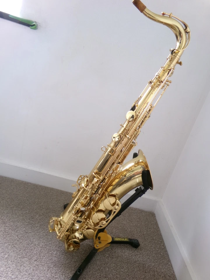 T James 'The Horn Revolution II' tenor sax inc case, mouthpiece, reeds, etc - Image 2 of 4