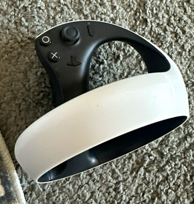 Sony PlayStation VR2 VR-Headset mit Sense-Controllern, Weiß/Schwarz