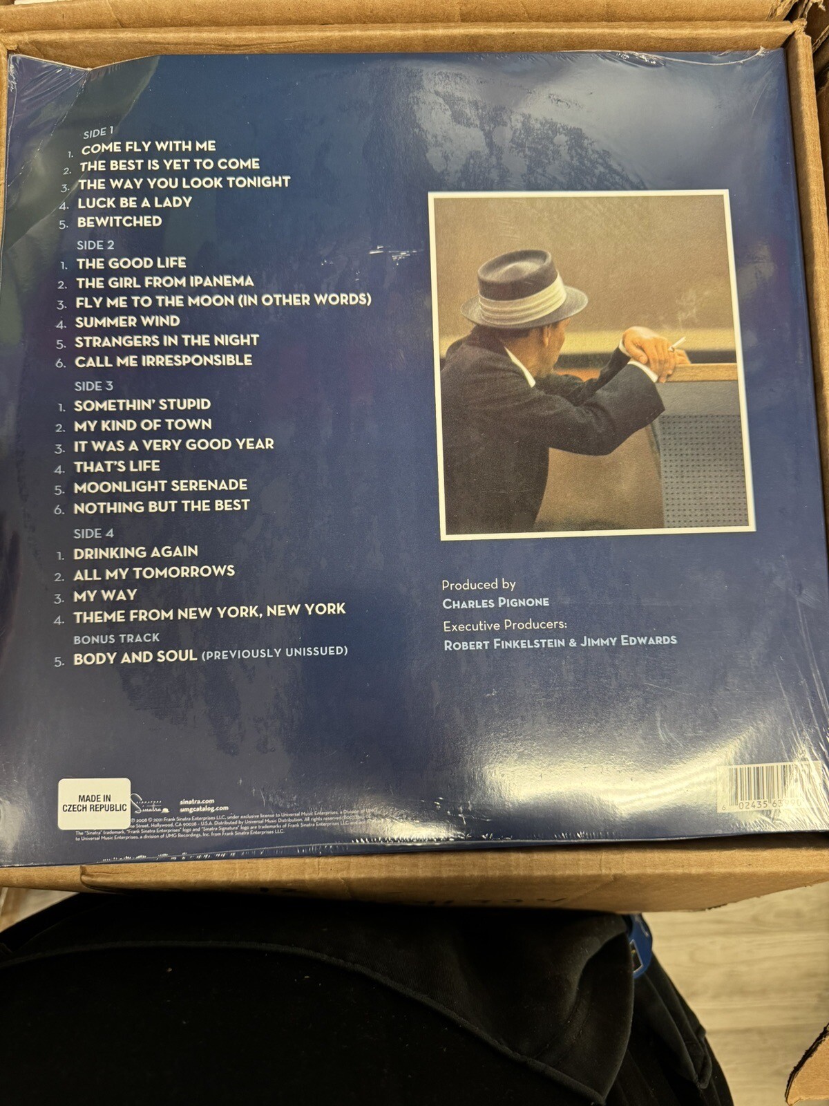 Picture 2 of 4