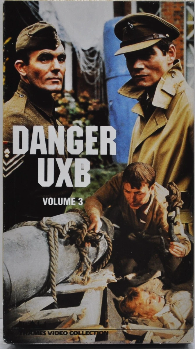 (未使用･未開封品)　Danger UXB (Box Set) [Region 2] gsx453j Amazon.com: Danger UXB : Anthony Andrews, Maurice Roëves, George