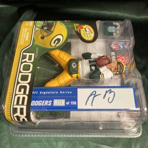 Aaron Rodgers 2012 McFarlane Premier Series 30 Signature Auto # 124/150 Packers - Picture 2 of 4
