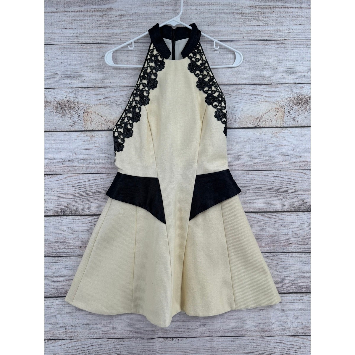 manning cartell black and white dress Enamel Peplum Crochet Cocktail Womens 10 Cream NEW VIRGINIA SERENITY Oxford Dresser (Rubbed Black) Size:12 - Bust 37