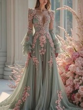Elegant V-neck Wedding Dress 3D Flowers Applique Cocktail Stunning Bridal Gown