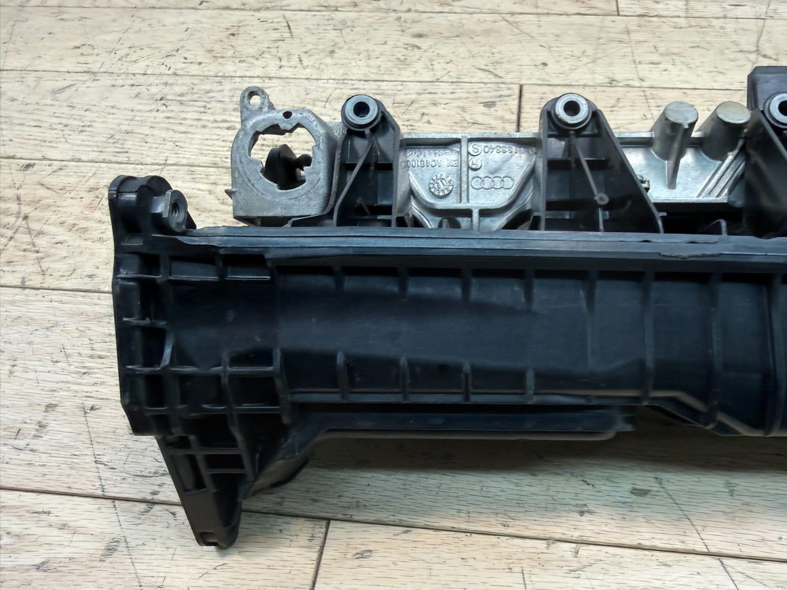 2013-17 OEM Bentley Continental GT 4.0L V8 Right Passenger Intake Manifold