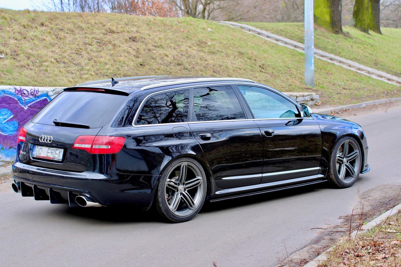 Rajouts bas de caisse Audi RS6 C6 Maxton pour bas de caisse sport noir