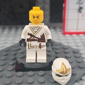 LEGO Ninjago Minifigure White Zane ZX with Gold Helmet 30086 Genuine