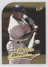 2004 Fleer Ultra Gold Medallion Melvin Mora #140 2i9