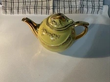 Vintage HALL CHINA PARADE Teapot #0799 6 Cup - 1930s USA Ceramic Tea Pot