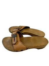 VTG Dr Scholl's Womens 8 Tan Leather Clog Sandals Slip On Studded Wood Sole